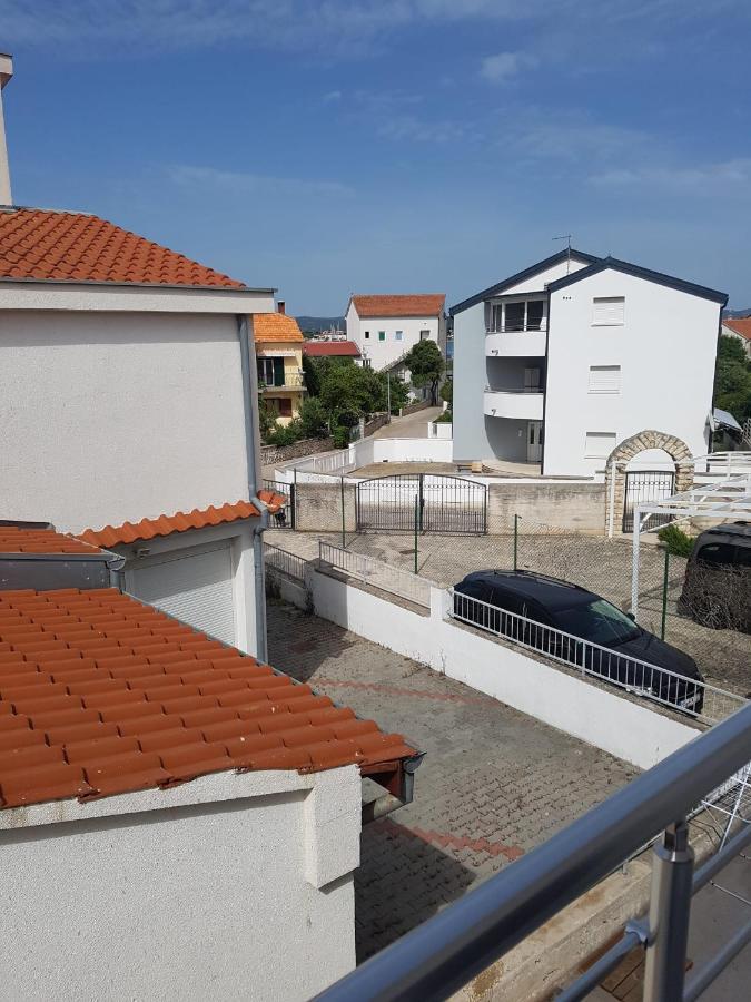 Apartmani Tamaris Murter Zewnętrze zdjęcie