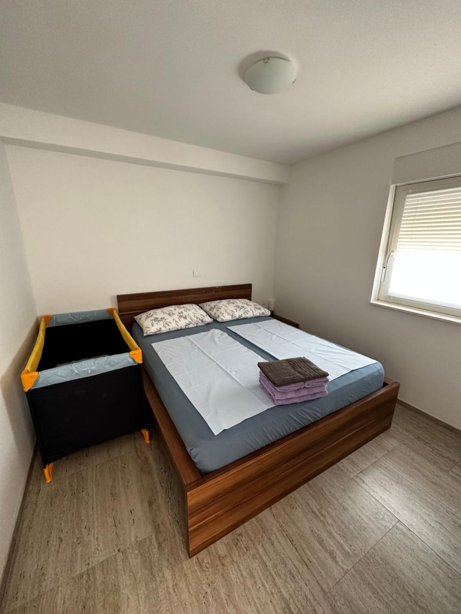 Apartmani Tamaris Murter Zewnętrze zdjęcie